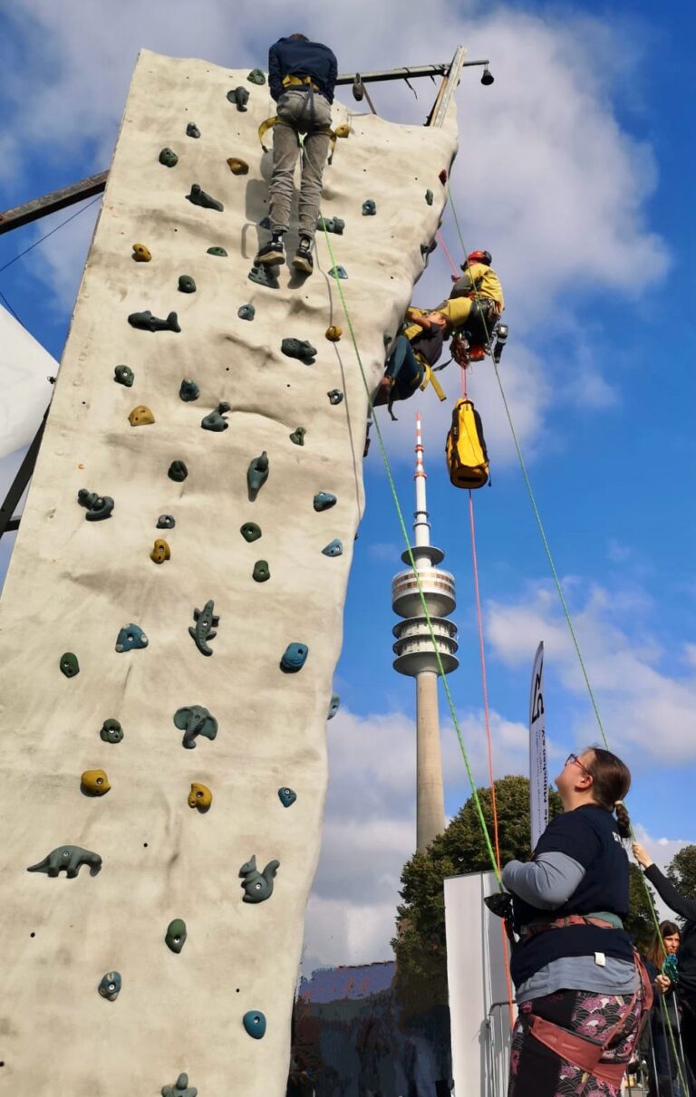 Outdoorsportfestival https://www.iwdr.de/wp-content/uploads/2025/11/Outdoorsportfestival-768x1211.jpg