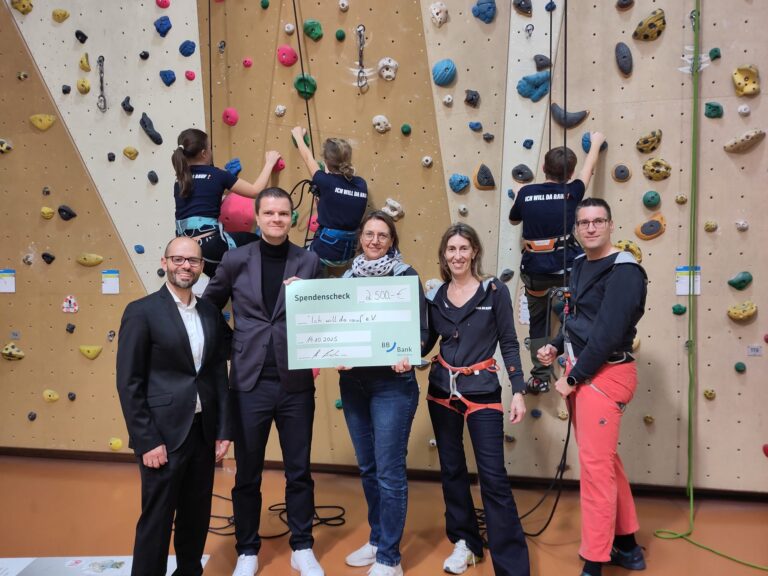 WhatsApp Bild 2025-10-14 um 18.29.45_33d51943 https://www.iwdr.de/wp-content/uploads/2025/11/WhatsApp-Bild-2025-10-14-um-18.29.45_33d51943-768x576.jpg